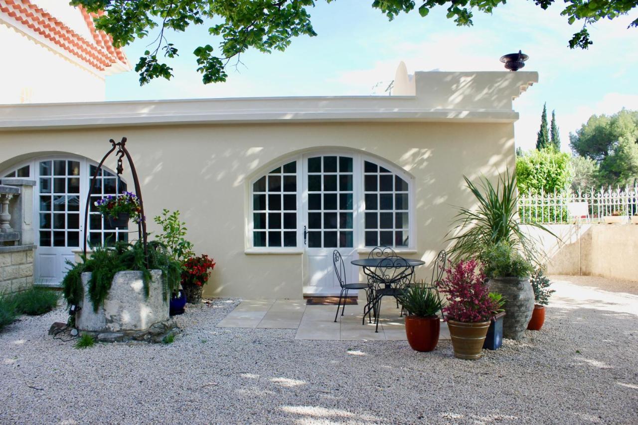 Le Clos Vitis Violès Exterior foto